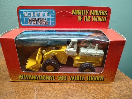 Vintage ertl mighty - mighty, movers