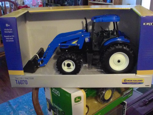 Ertl new holland - ertl, t6070