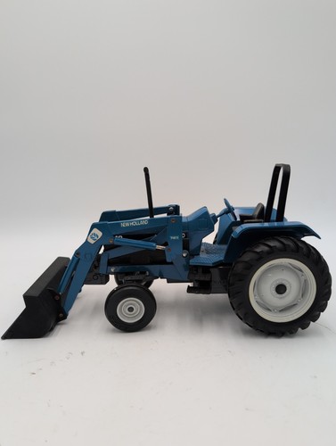 Ertl farm toy new - 1/16,