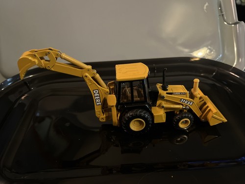 Ertl john deere 310se turbo - john,