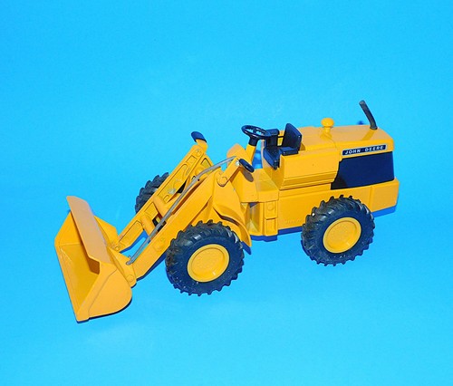 Ertl john deere - john,