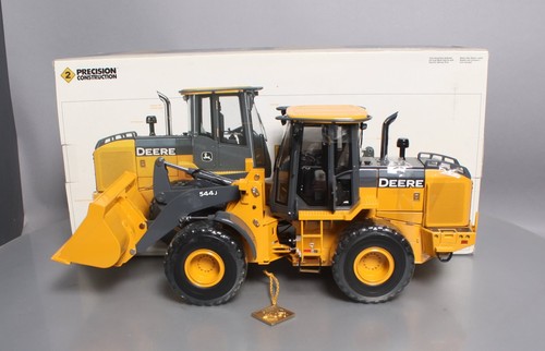 Ertl 15774 scale diecast - 15774, 1:16