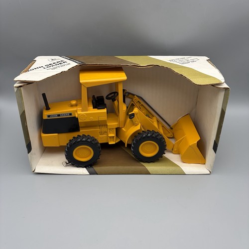 Vintage ertl john - john, loader
