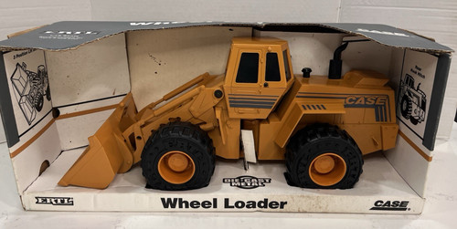 1995 ertl case - 1995,