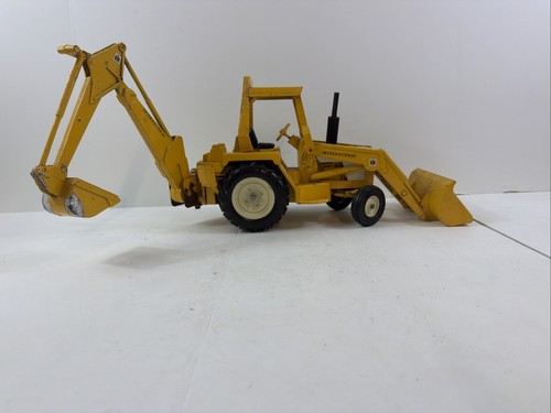 Ertl diecast international - ertl,